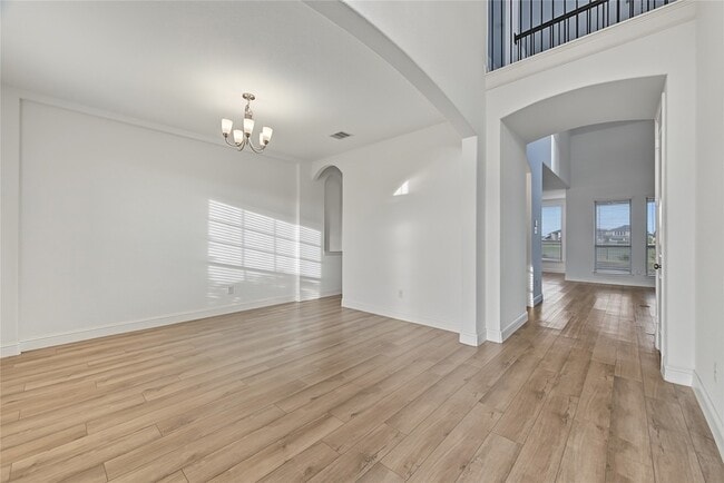 Photo - 4802 Albany Shores Ln