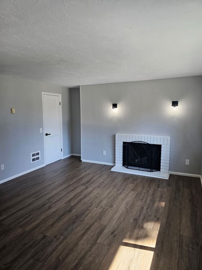 Photo - 9128 Tolo Ct NE Unit 9128 Tolo Ct NE