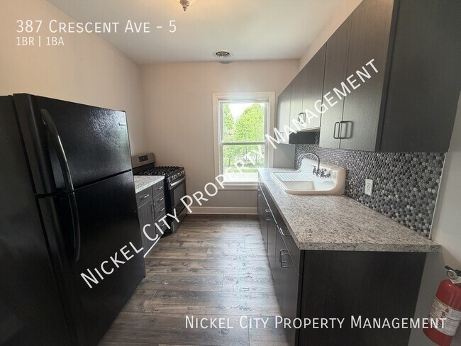 Photo - 387 Crescent Ave Unidad 5