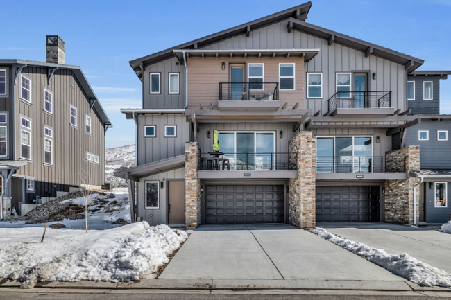 Photo - 12662 N Belaview Wy Townhome