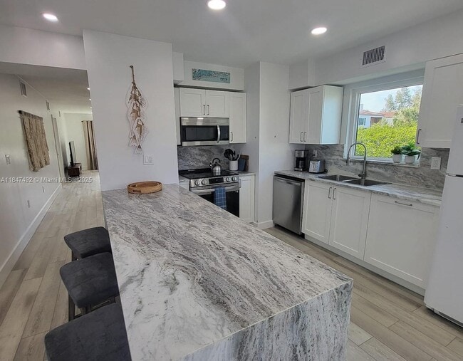 Photo - 3320 Gulf of Mexico Dr Unit 208C