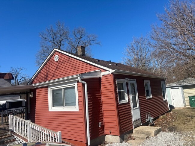 Photo - 2 bedroom House for Rent - Lake Station