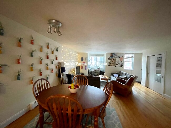 Photo - 1430 Tremont St Unit B4