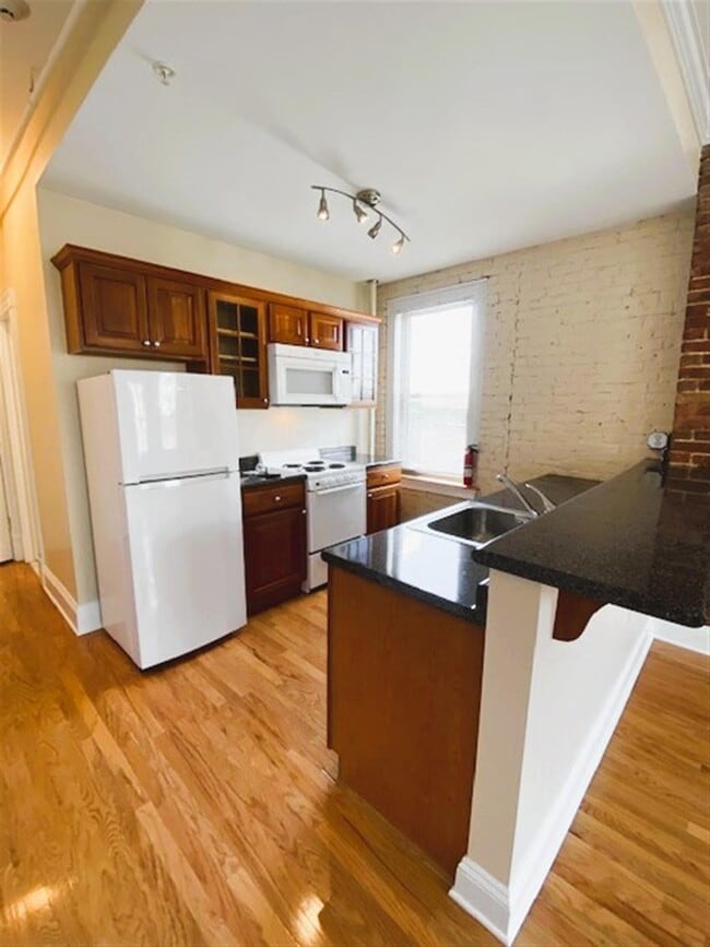 Photo - 878 Massachusetts Ave Unit 6