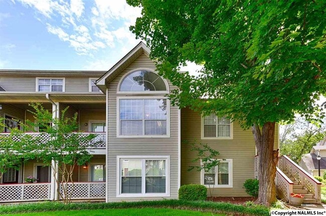 Photo - 1085 Stones Throw Dr NW