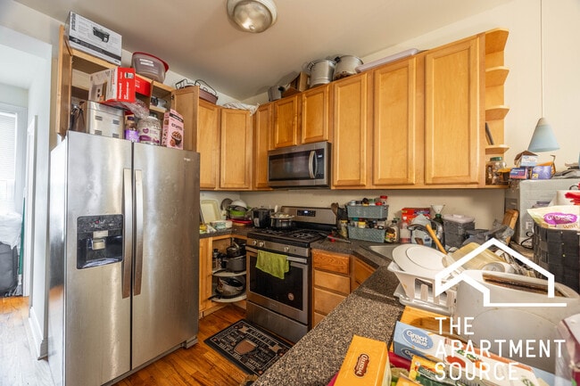 Photo - 1720 W Beach Ave Unit 2