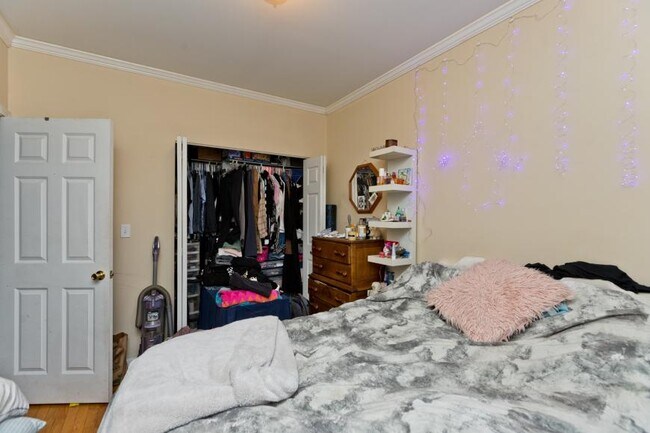 Photo - 1 bedroom in Chicago IL 60618 Unidad 3