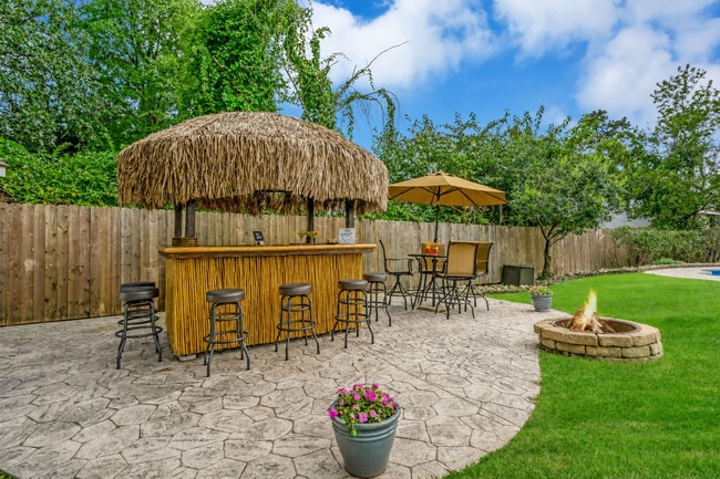 Photo - 3BR Ranch with In-Ground Pool & Garage in Toms River