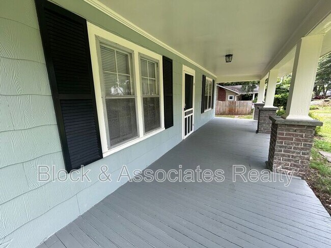 Photo - 311 Keating Dr