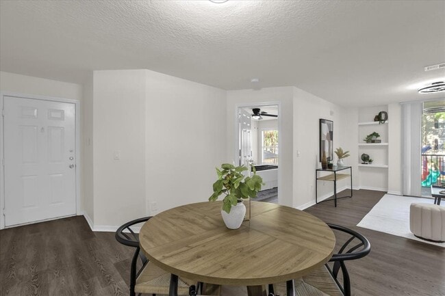 Photo - 7606 Pissarro Dr Unit 14204