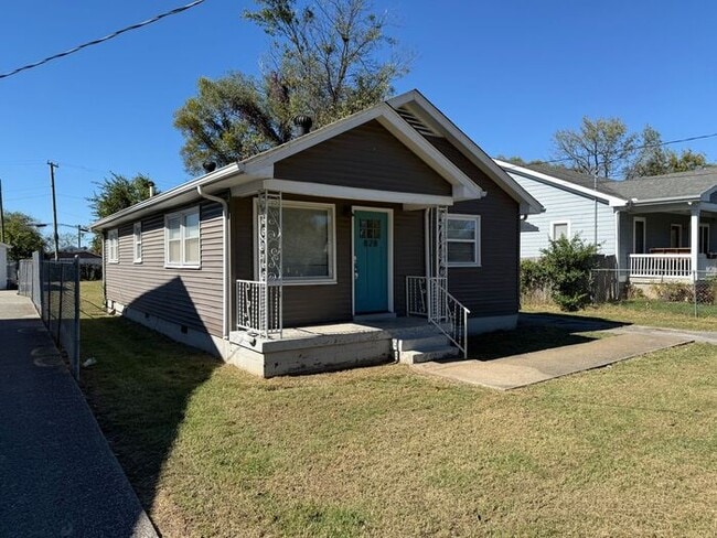 Building Photo - 3 Bedroom in East Nashville!