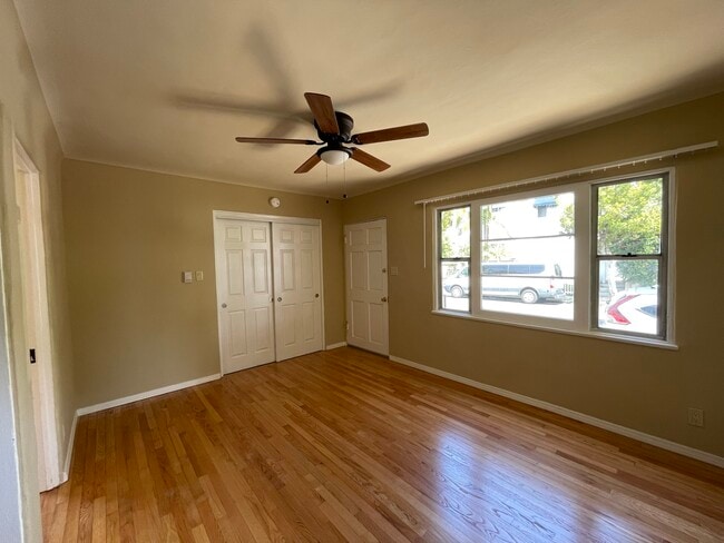 Photo - 736 Marine St Unidad 736