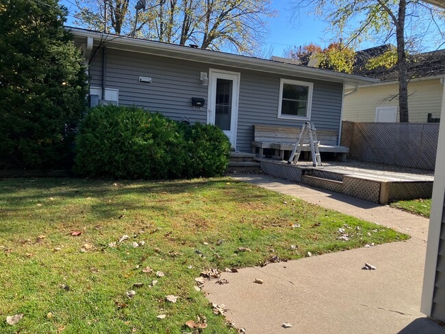 Photo - 617 Sterling Ave