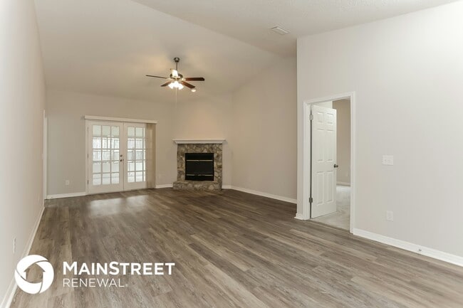 Photo - 8891 Ivymill Pl N