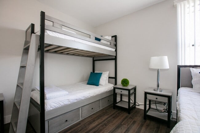 Midvale Apartments