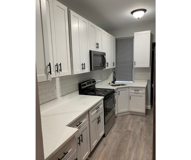 Photo - 2311 Anoka Ave Unit 2D AVAILABLE $650