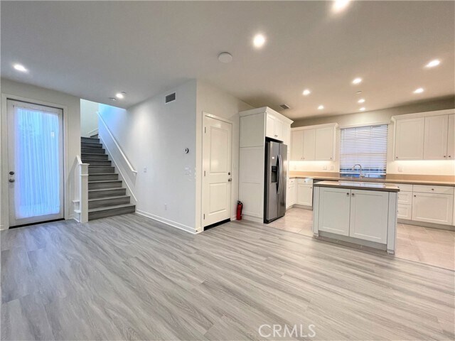 Photo - 119 Messenger