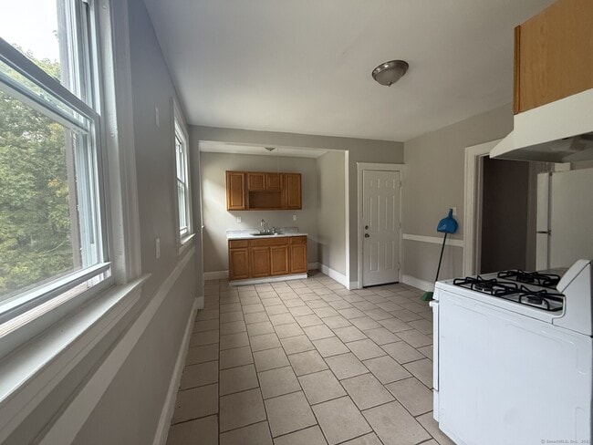 Photo - 80 Shepard St Unidad 2