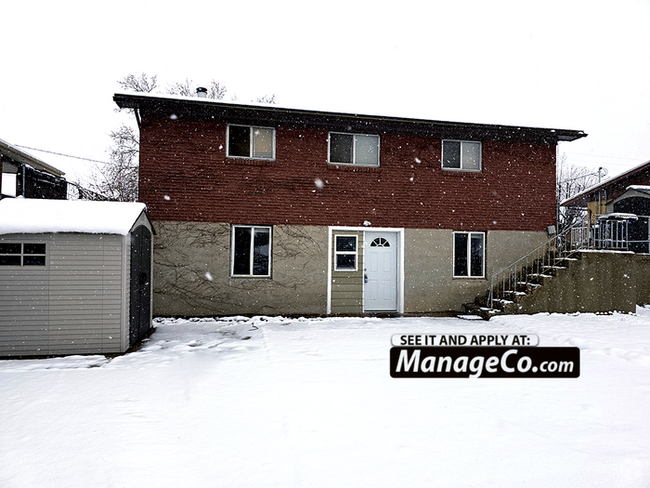 Building Photo - Clearfield 2 Bed Duplex Rental