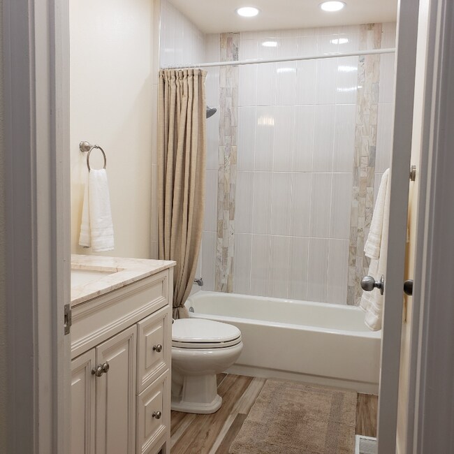 Photo - 5406 Mill Pond Dr SE