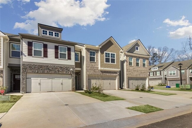 Photo - 2176 Flying Spur Dr