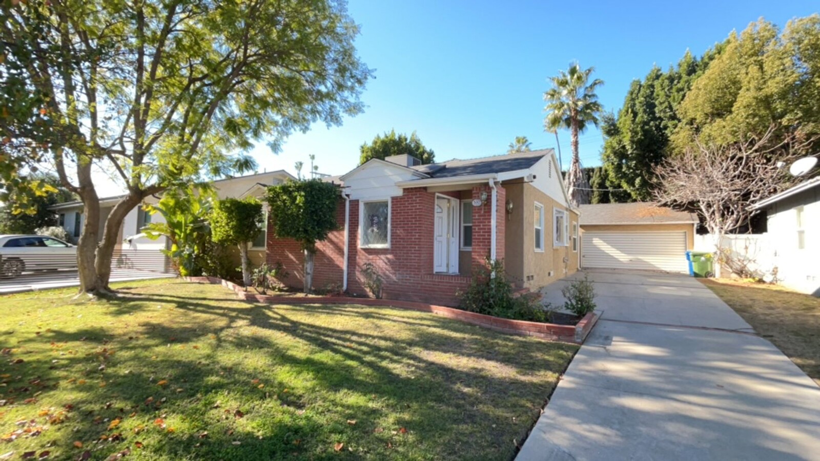 6 MO LEASE! Sherman Oaks 3+2.5 w/all appli... - 6 MO LEASE! Sherman Oaks 3+2.5 w/all appli... House