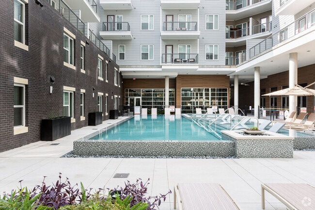 Building Photo - Mirasol at Park Lane Rental