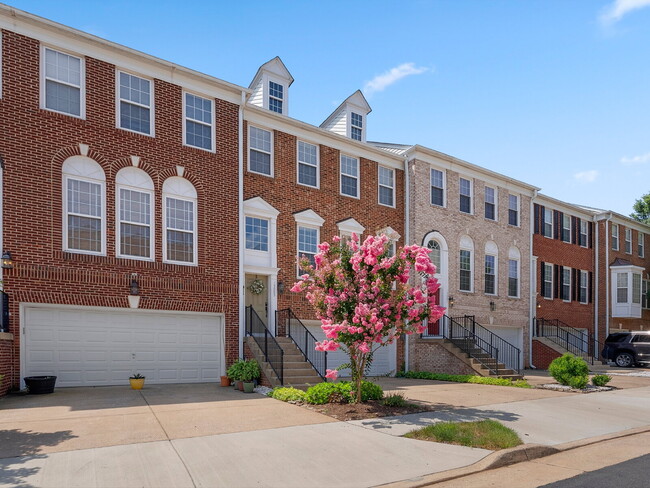 Building Photo - 15005 Danube Way Rental
