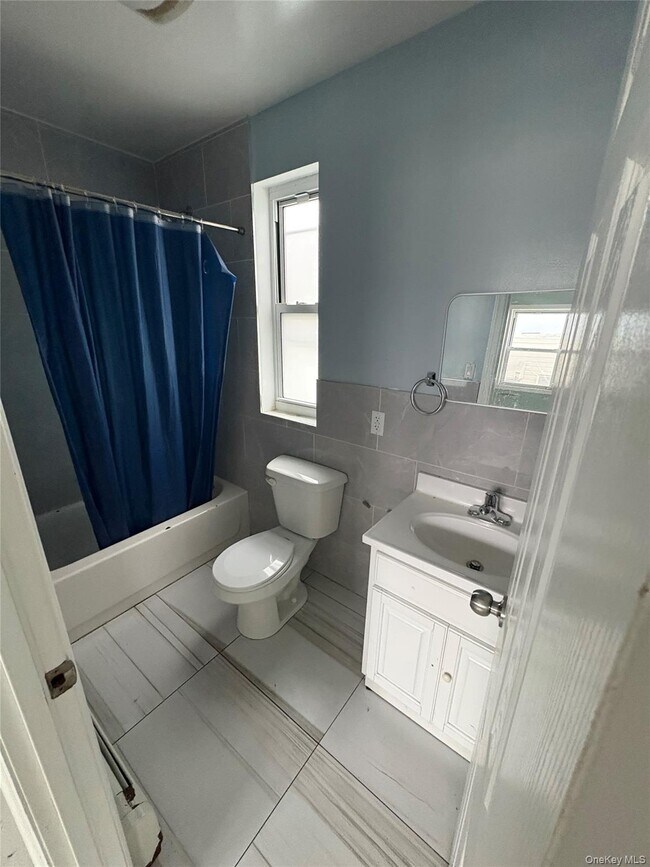 Photo - 56-33 Waldron St