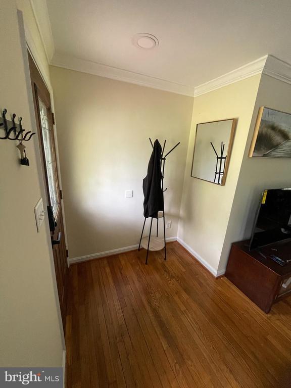 Photo - 3460 Cohasset Ave