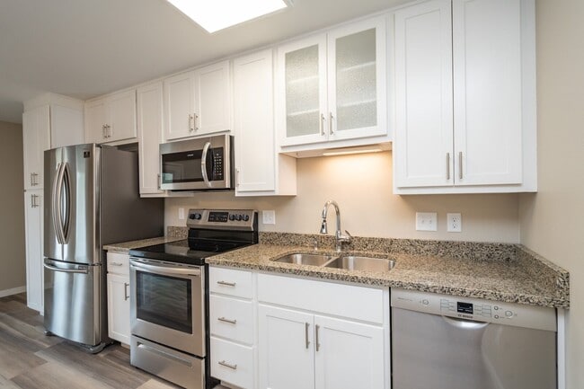 Photo - Woodridge Estates