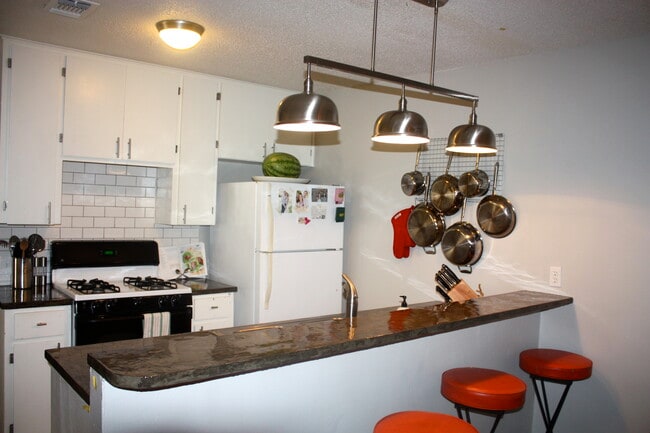 Photo - 3408 Dolphin Dr