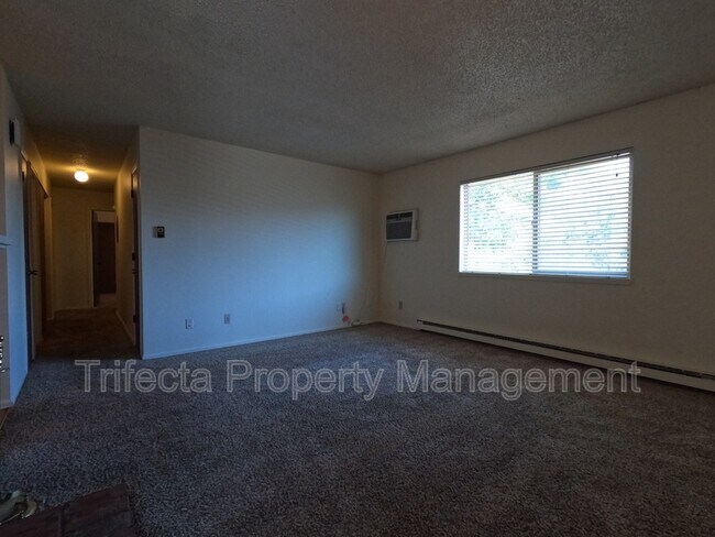 Photo - 1644 E Pitkin St