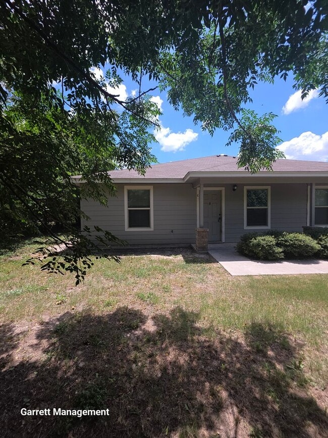 Photo - 1013 Mill St Unidad C