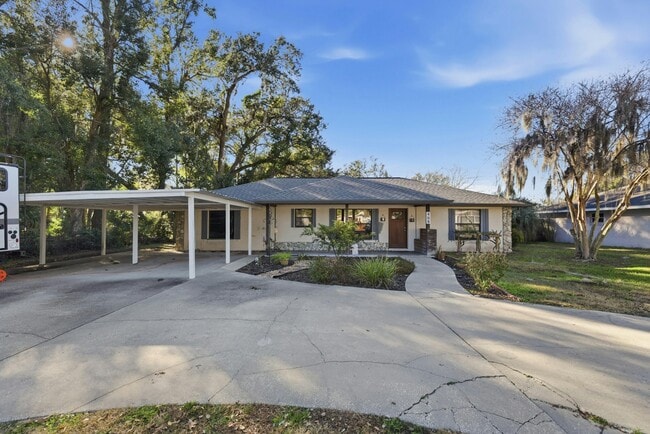 Building Photo - 408 Etheredge St