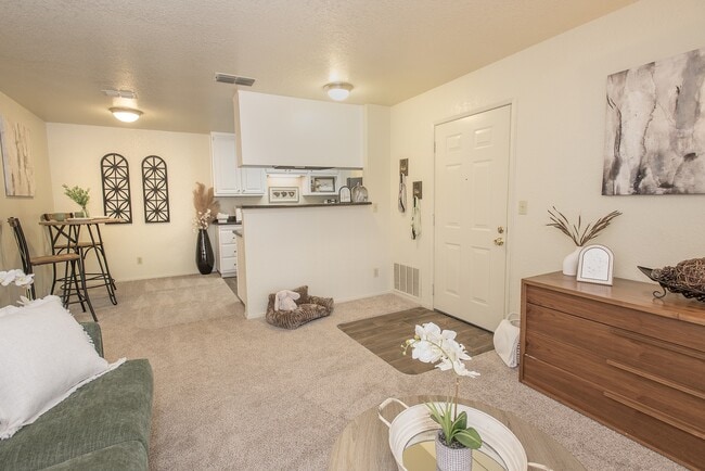 Zinfandel Village Apartments