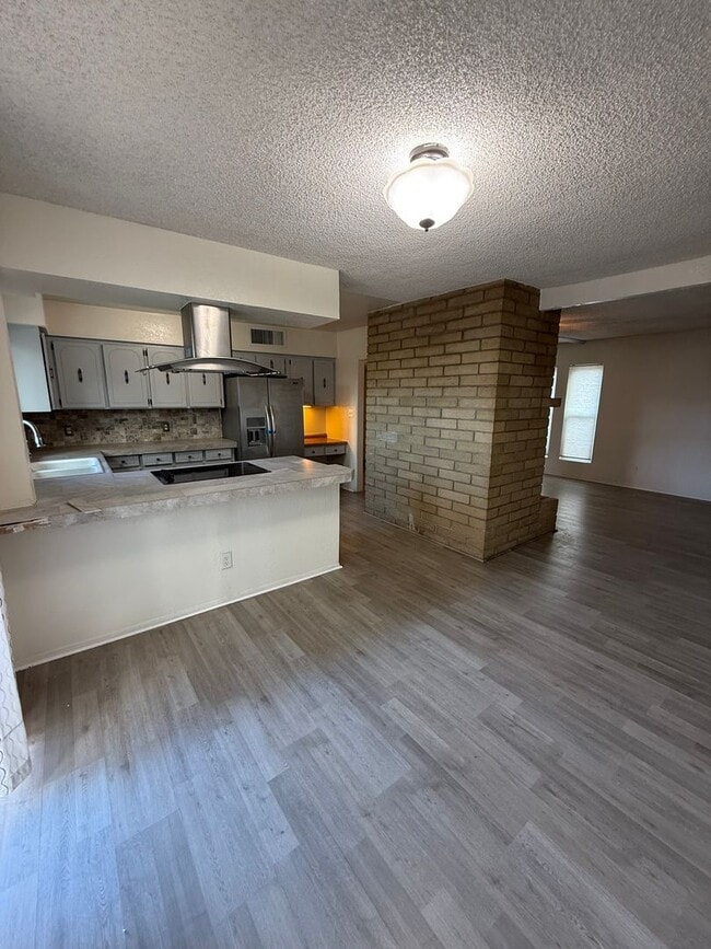 Photo - 749 Steppe Pl