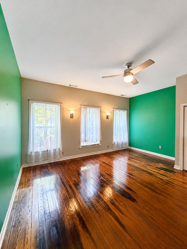 Photo - 412 N 27th St Unidad 412 N27  B