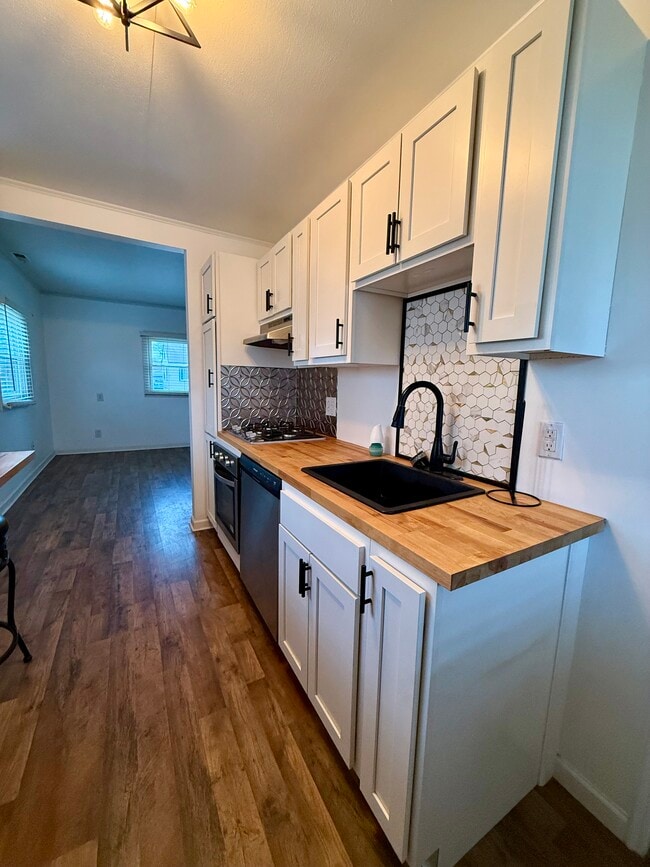 Photo - 622 Northview Ave