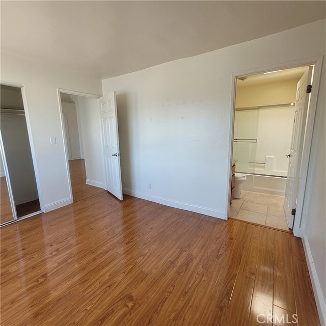 Photo - 11041 La Maida St Unit 7