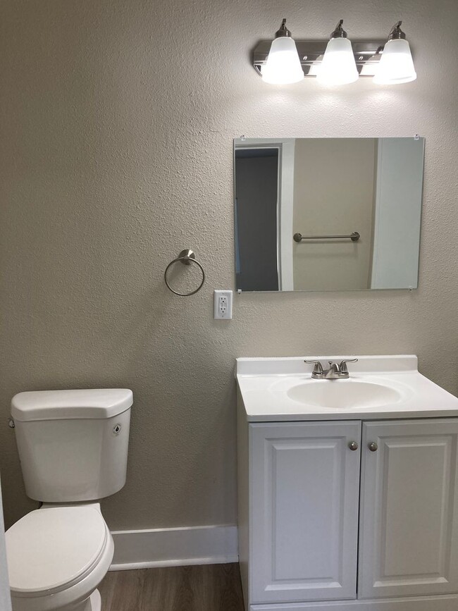 Photo - 1 Bedroom Fully Remodeled