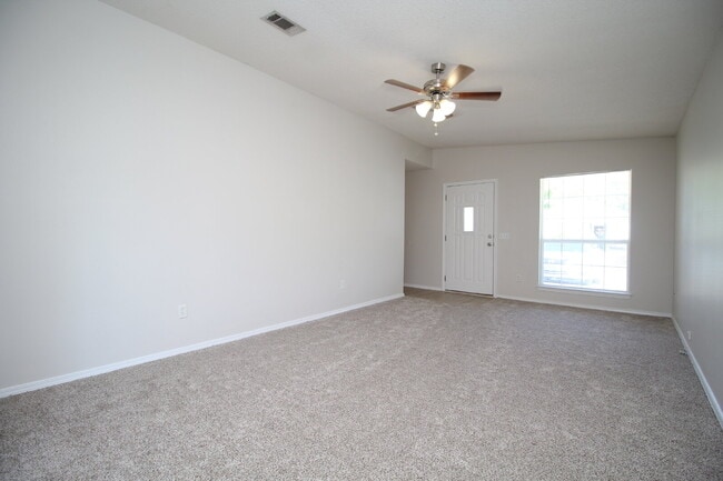 Photo - Southwest Pensacola Living at Its Best — 3BR Patio Home in Bay Pine Villas with Open Concept Feel...