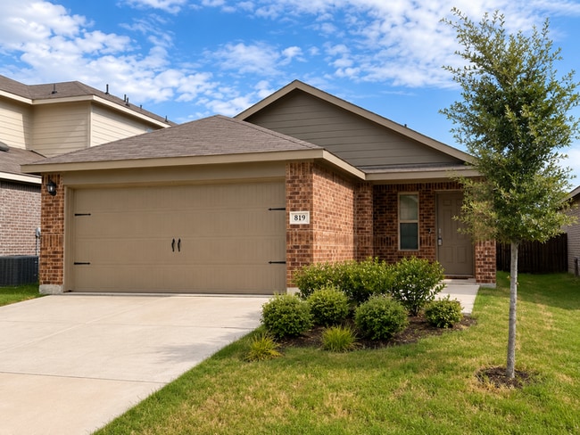 819 Sunrise Ln