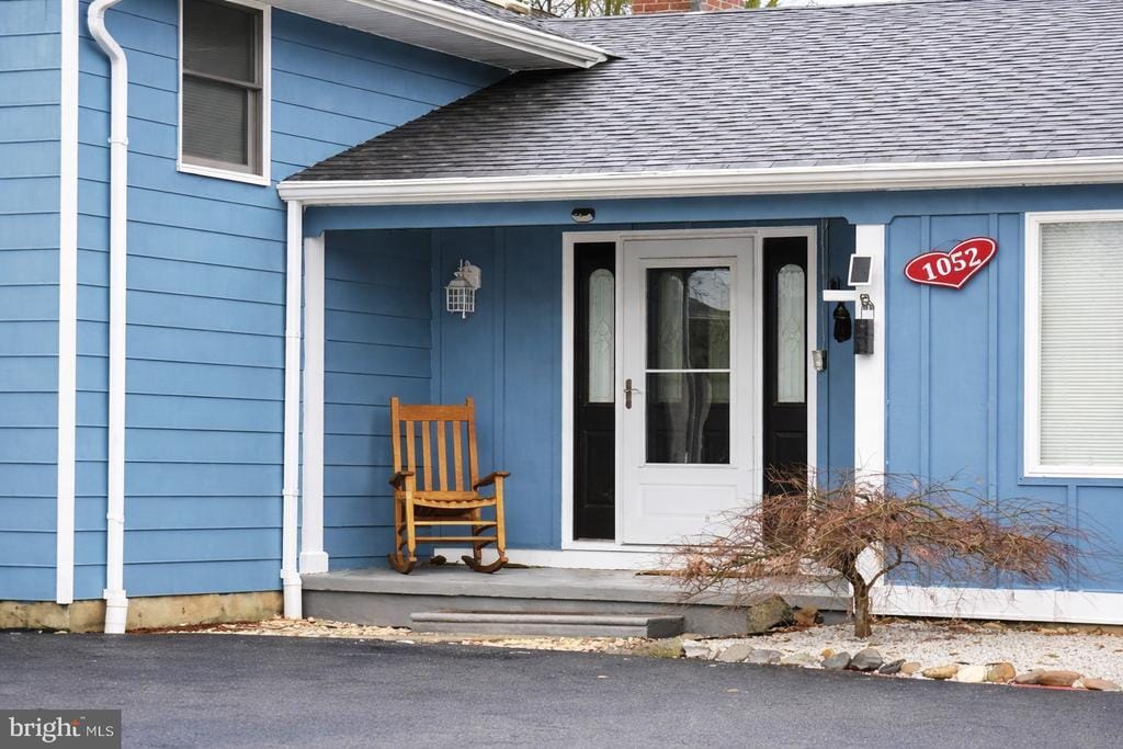 Photo - 1052 Heartwood Dr