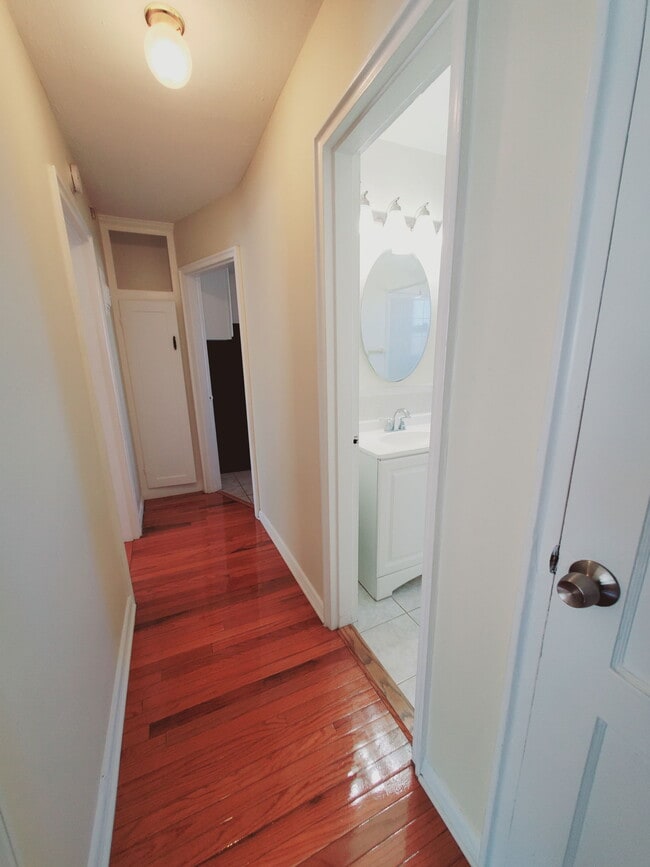 Photo - 1068 E Main St Unit 3