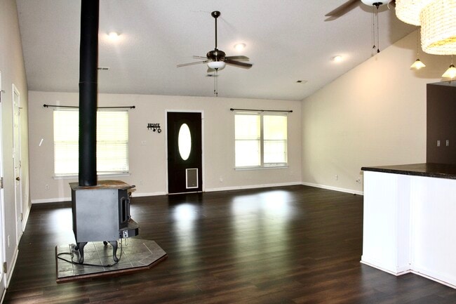 Photo - 100 Tyger Meadow Rd