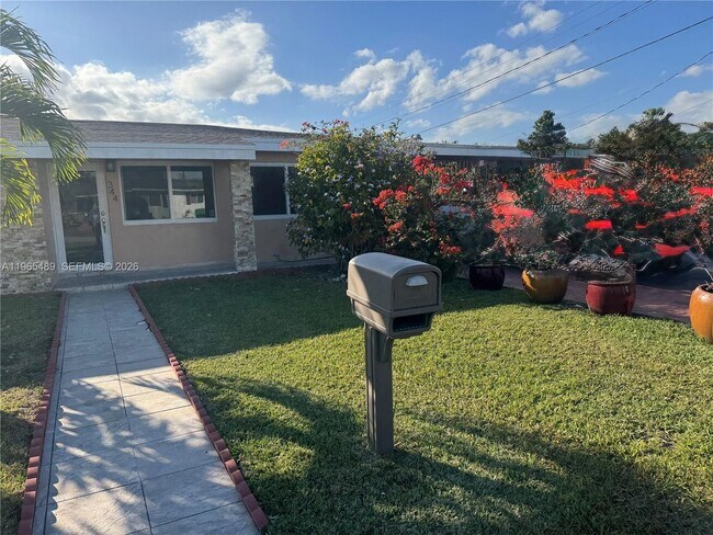 Photo - 344 SW 80th Ave