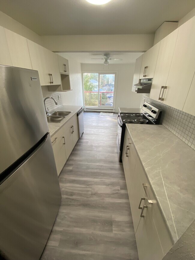 Photo - St. George Manor