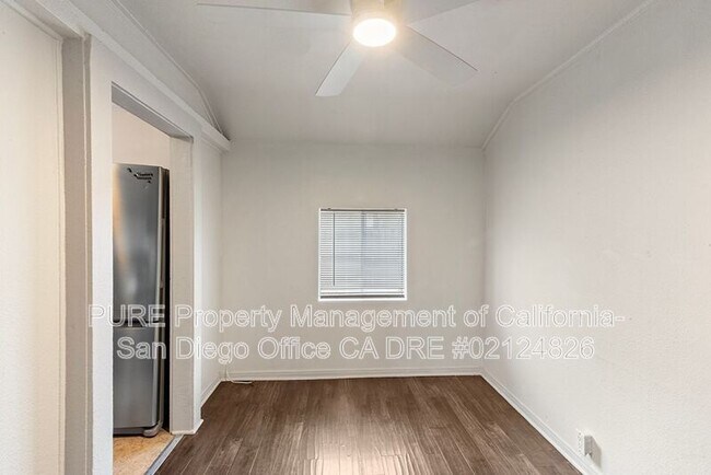 Photo - 3219 1/2 L St