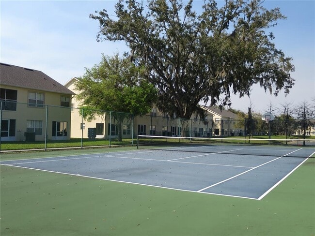 Photo - 2806 Club Cortile Cir Unidad B